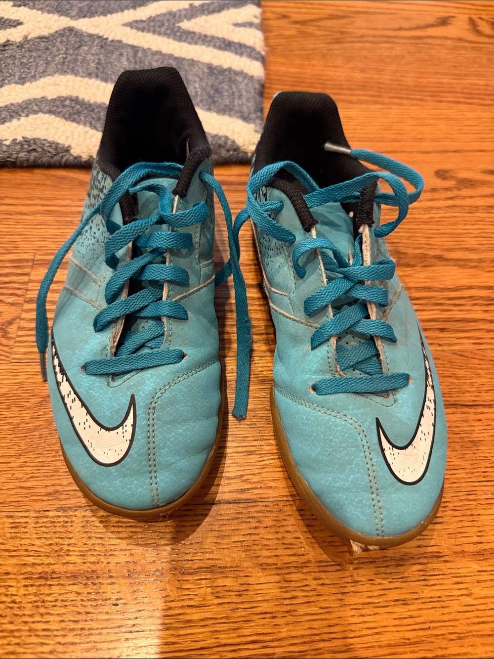 Nike Kids Bombax Teal/Black Indoor Soccer Sneakers